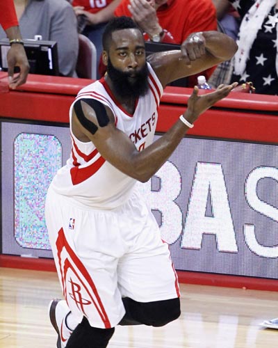 马卡：皇马高层连夜开会，确定欧冠对曼城是阿隆索生死战（马卡报称：皇马高层连夜商议，认定欧冠战曼城将成阿隆索的生死之战）